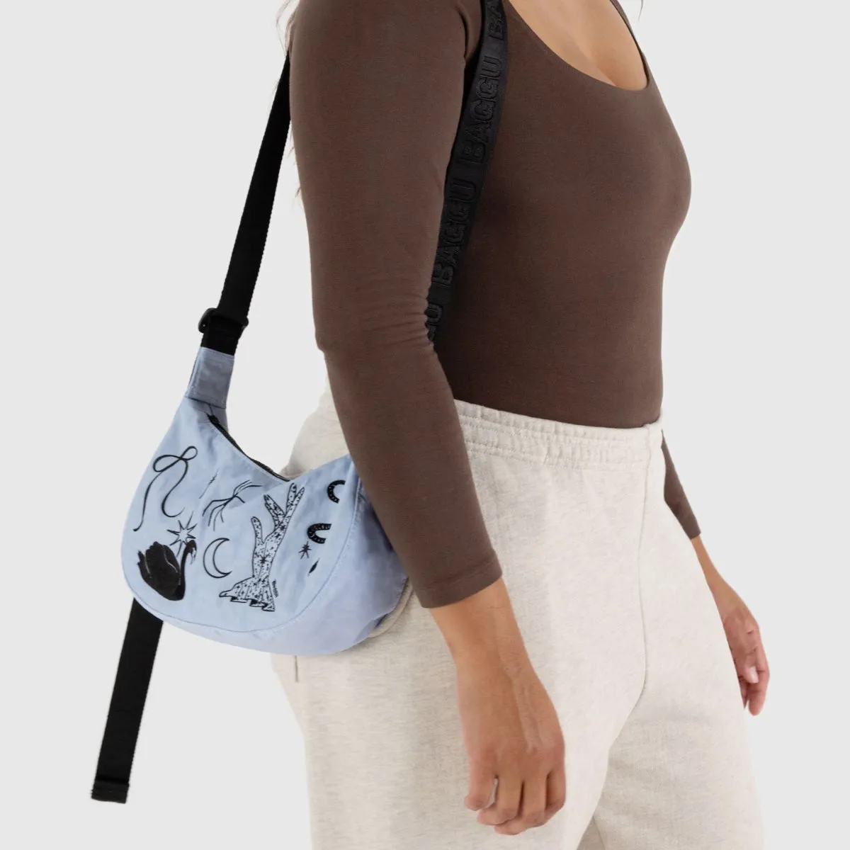 Baggu Small Nylon Crescent Bag in Ballet Icons