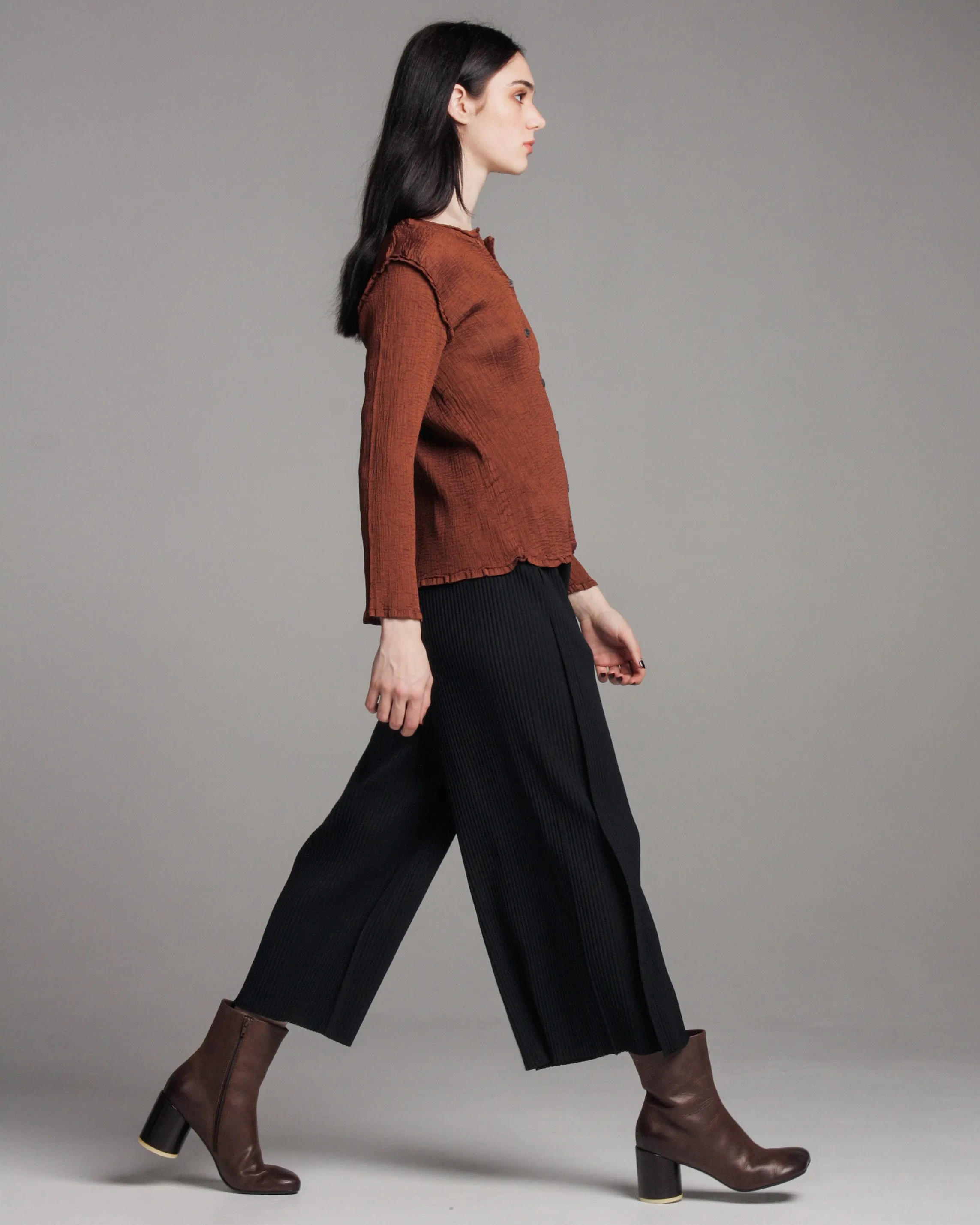 Black Fine Knit Wide Leg Pleated Pants