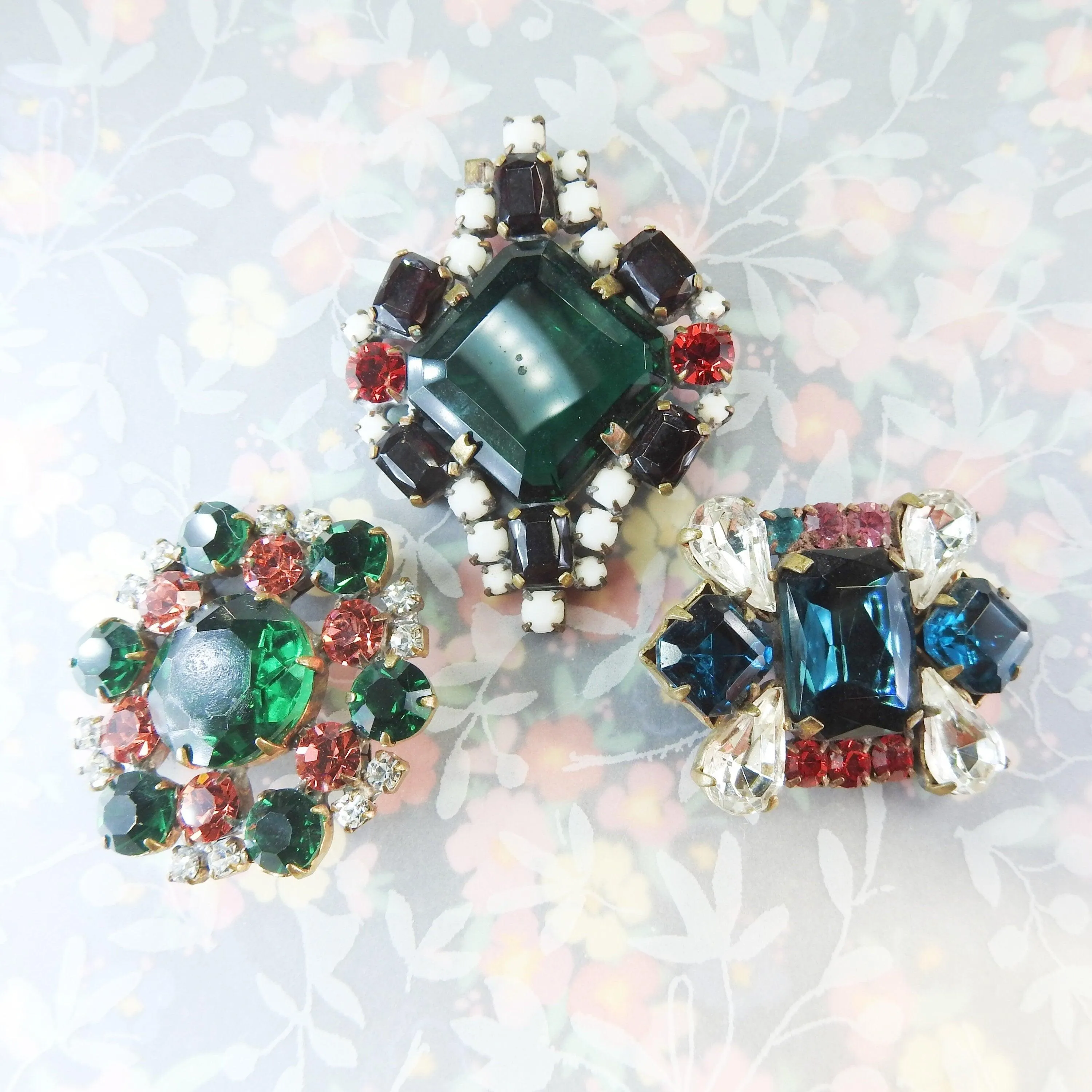Glass sewing embellishments