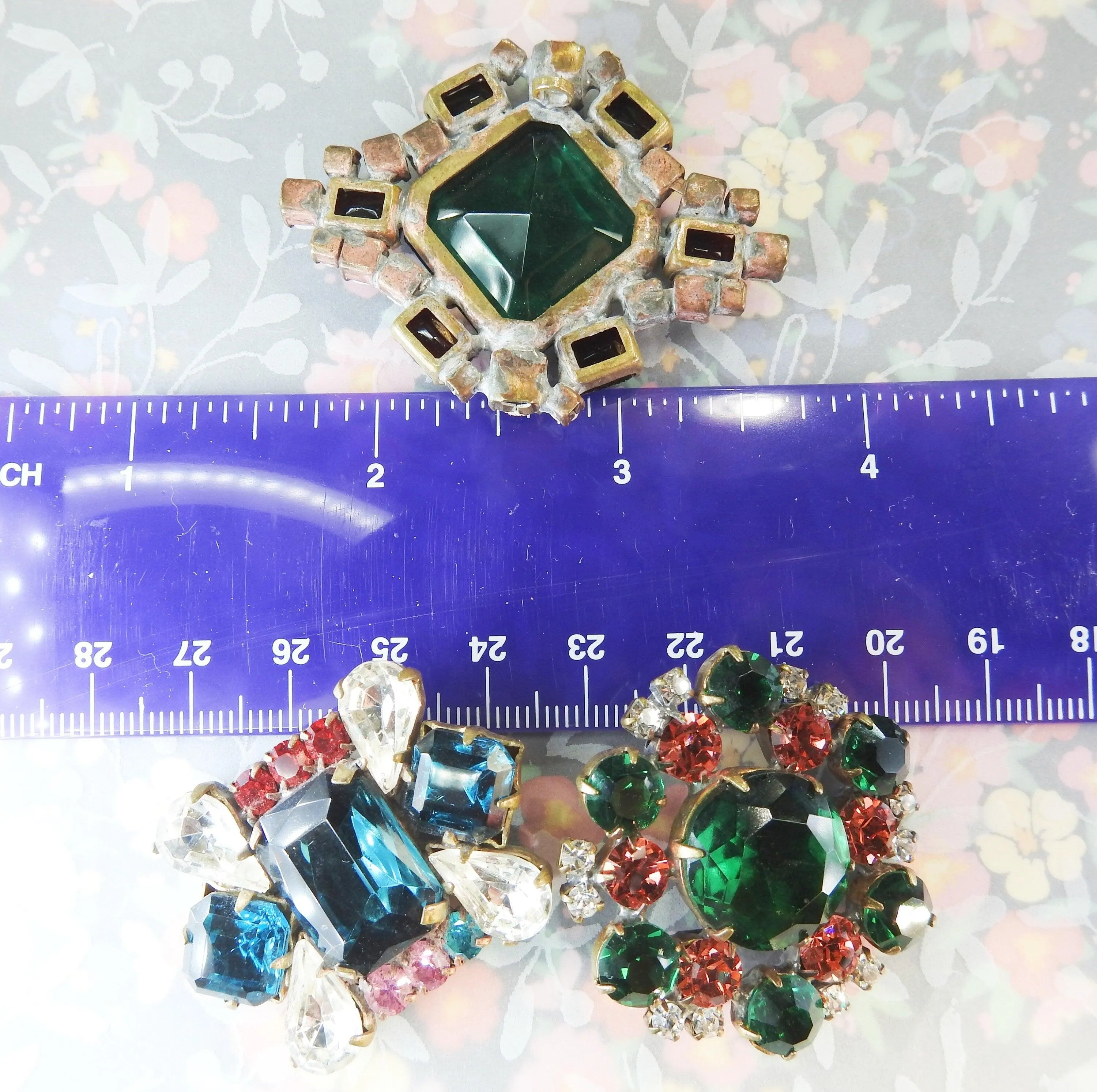 Glass sewing embellishments