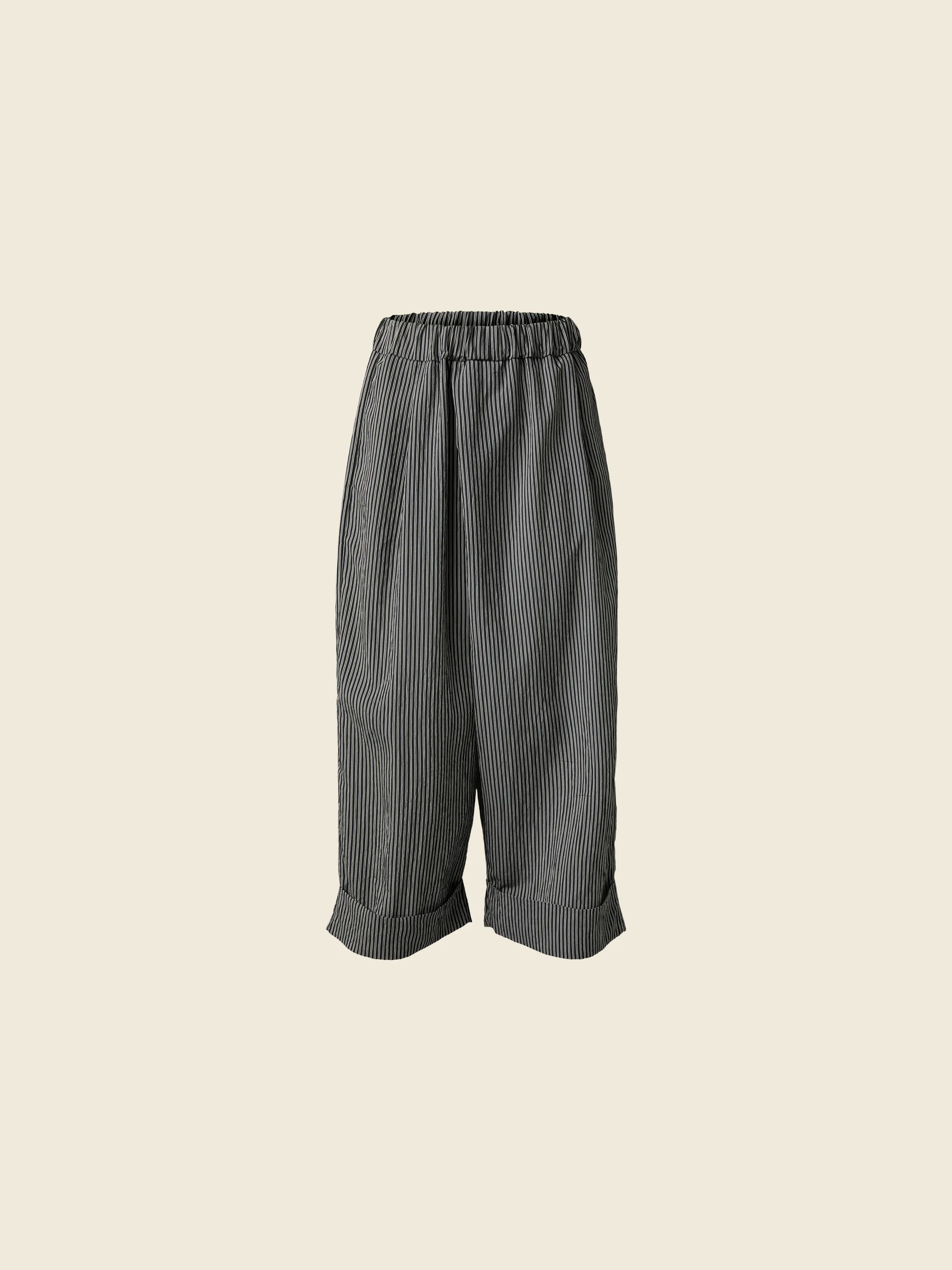 LOOSE TROUSERS IN STRIPED FABRIC