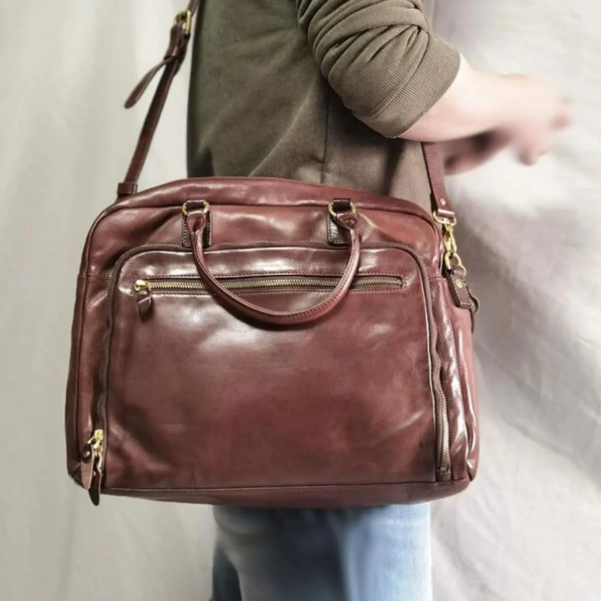 Mens Briefcases Handbags Messenger Shoulder Bags Genuine Leather Carrying Cases Laptop Bags(Brown)