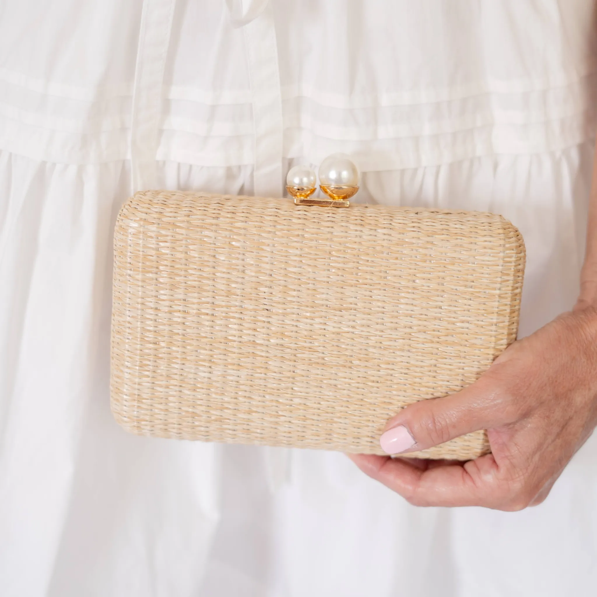 Mimi Pearl Top Straw Clutch