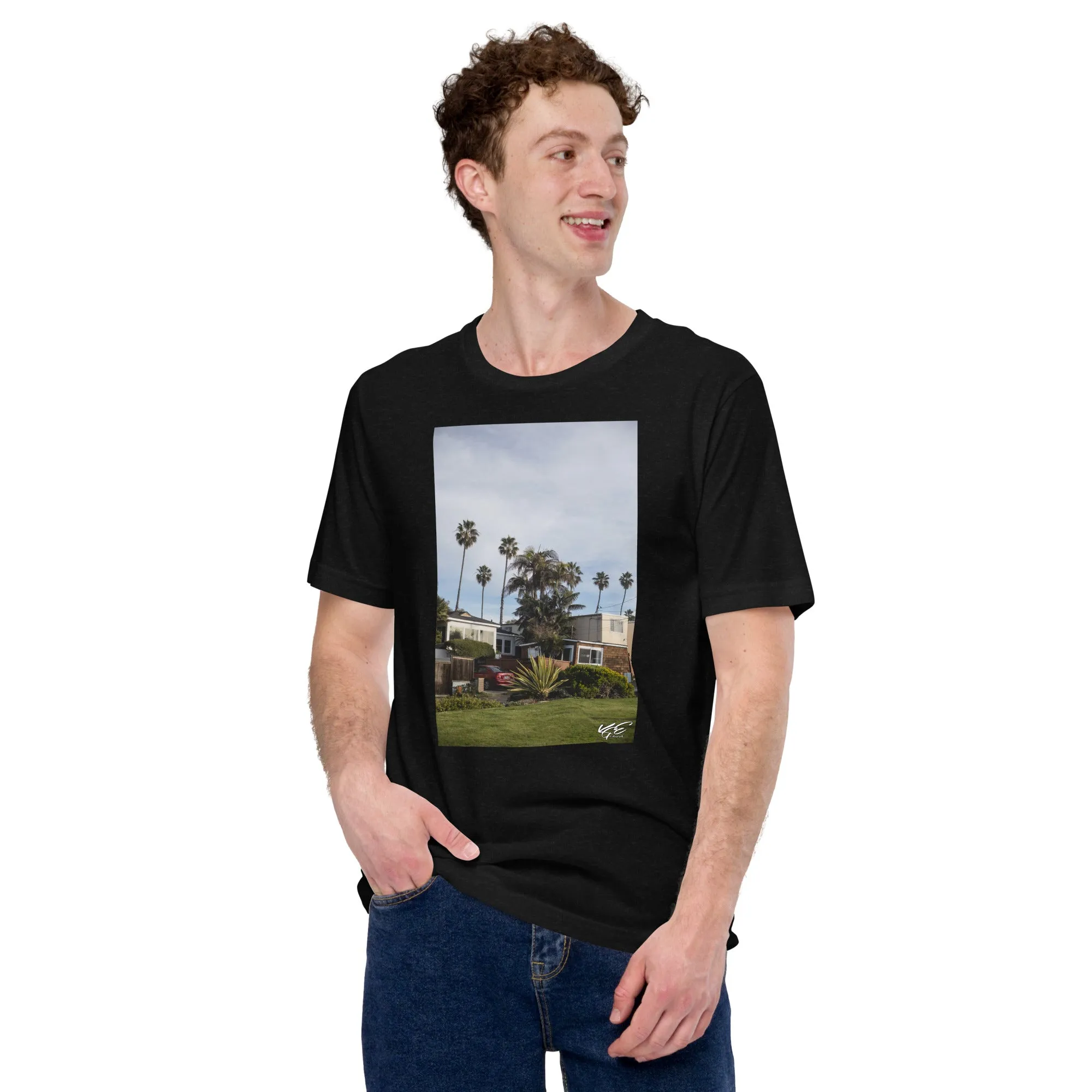 (New) KGE Photography | Coast Line living | Premium Tee