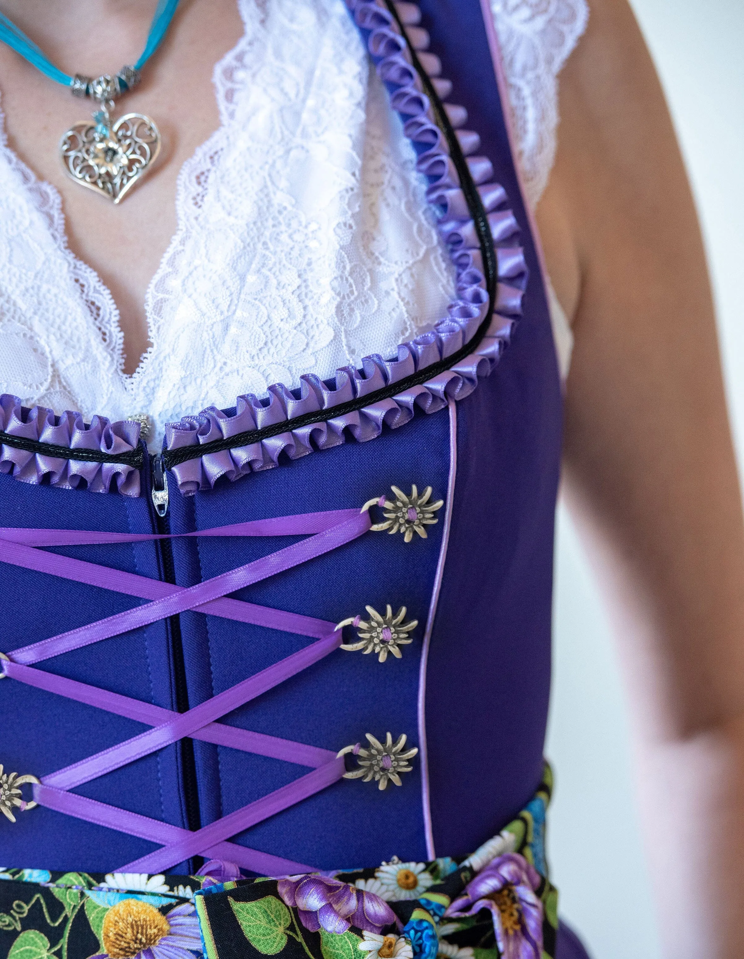 Purple & Floral Dirndl | Size 2 & 4