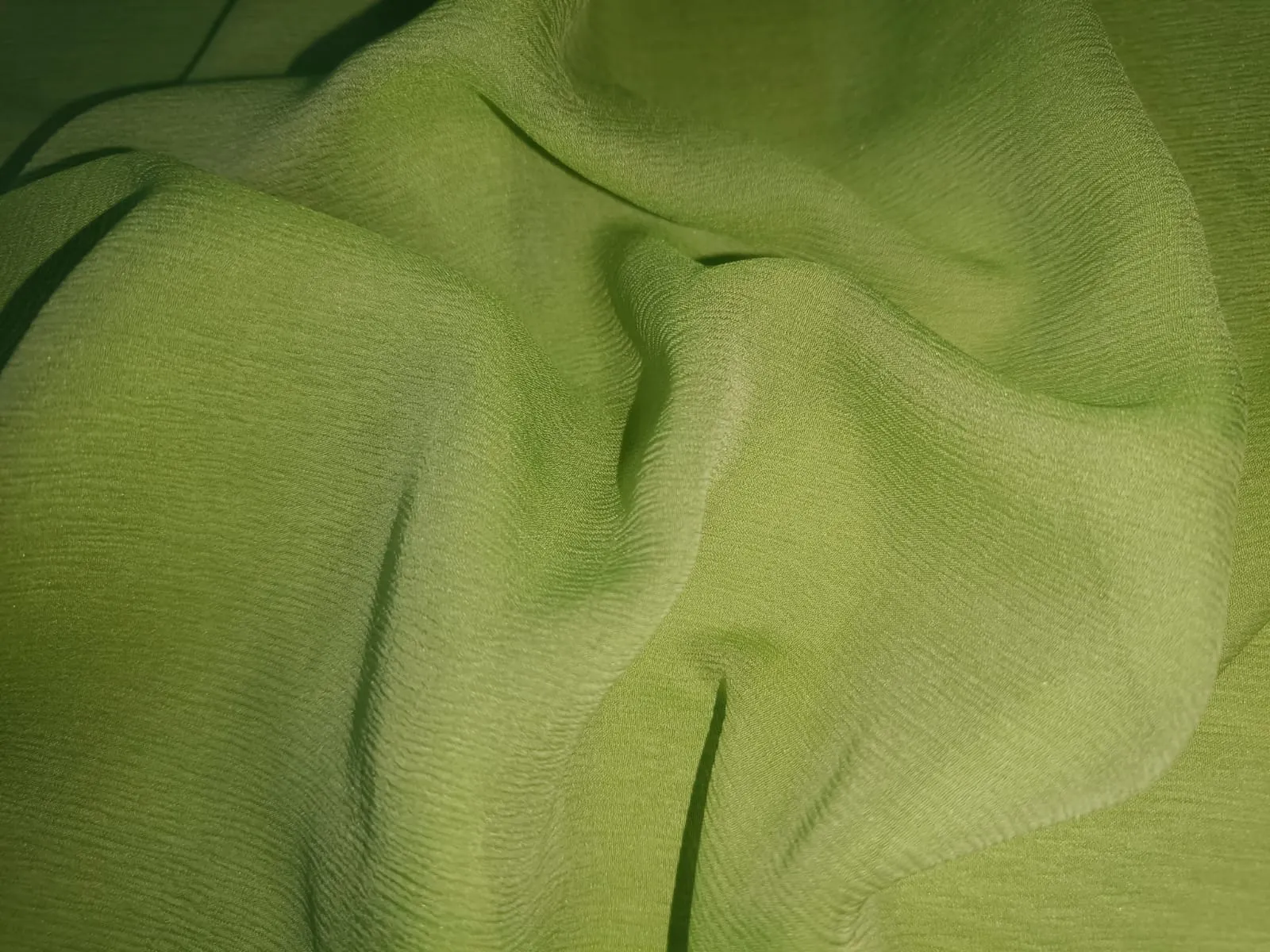 Silk chiffon fabric 44" WIDE available in 32 gm and 60 gm in colors rusty orange/hot pink/lavender/red/redxgreen/bright yellow/mustard x blk/rustxblk/ocean green/orangepink/bluegreen/burgundybrown/charcoal/ black/purple blue/green yellow/orange]