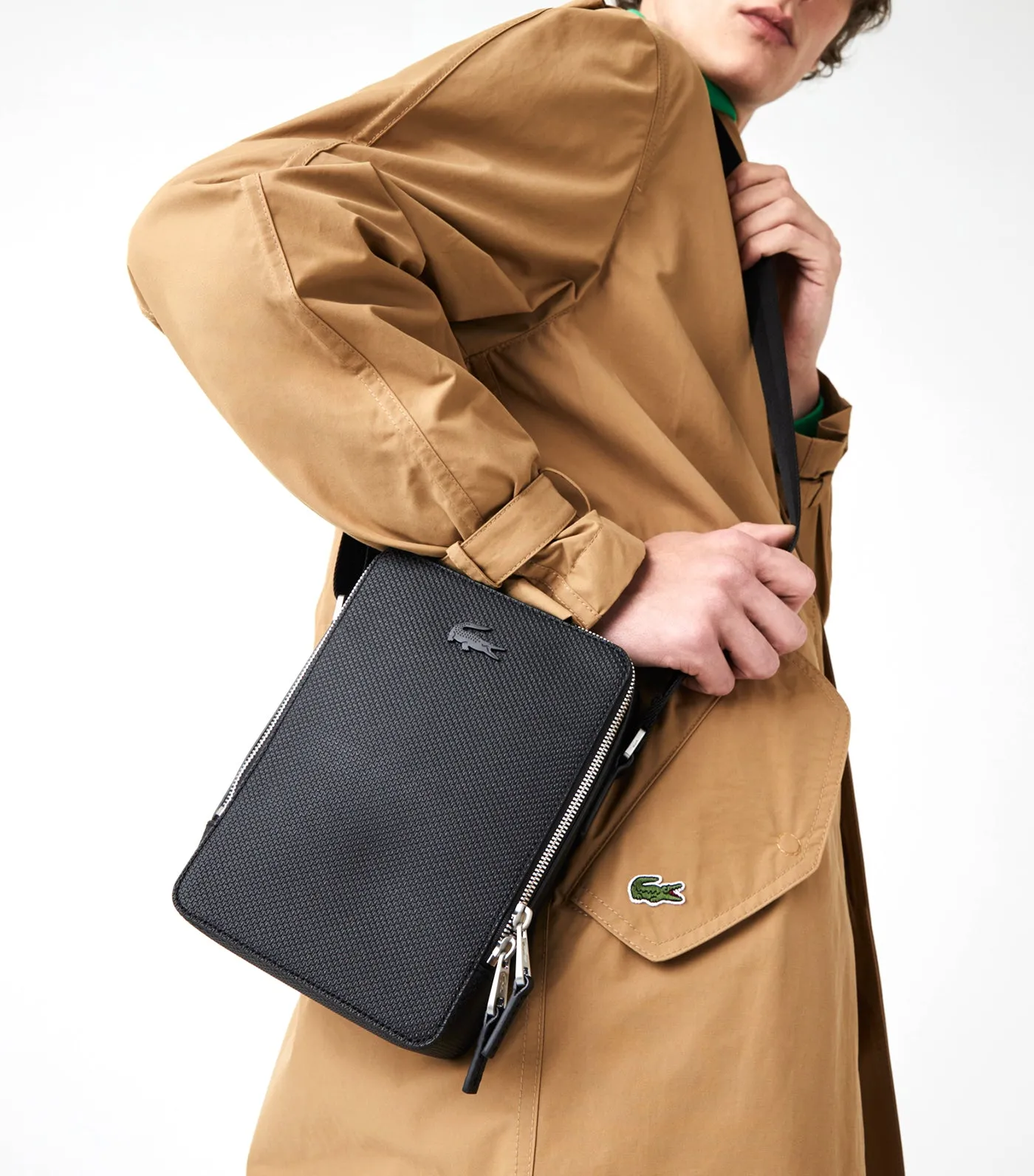 Unisex Chantaco Matte Stitched Leather Vertical Camera Bag Black