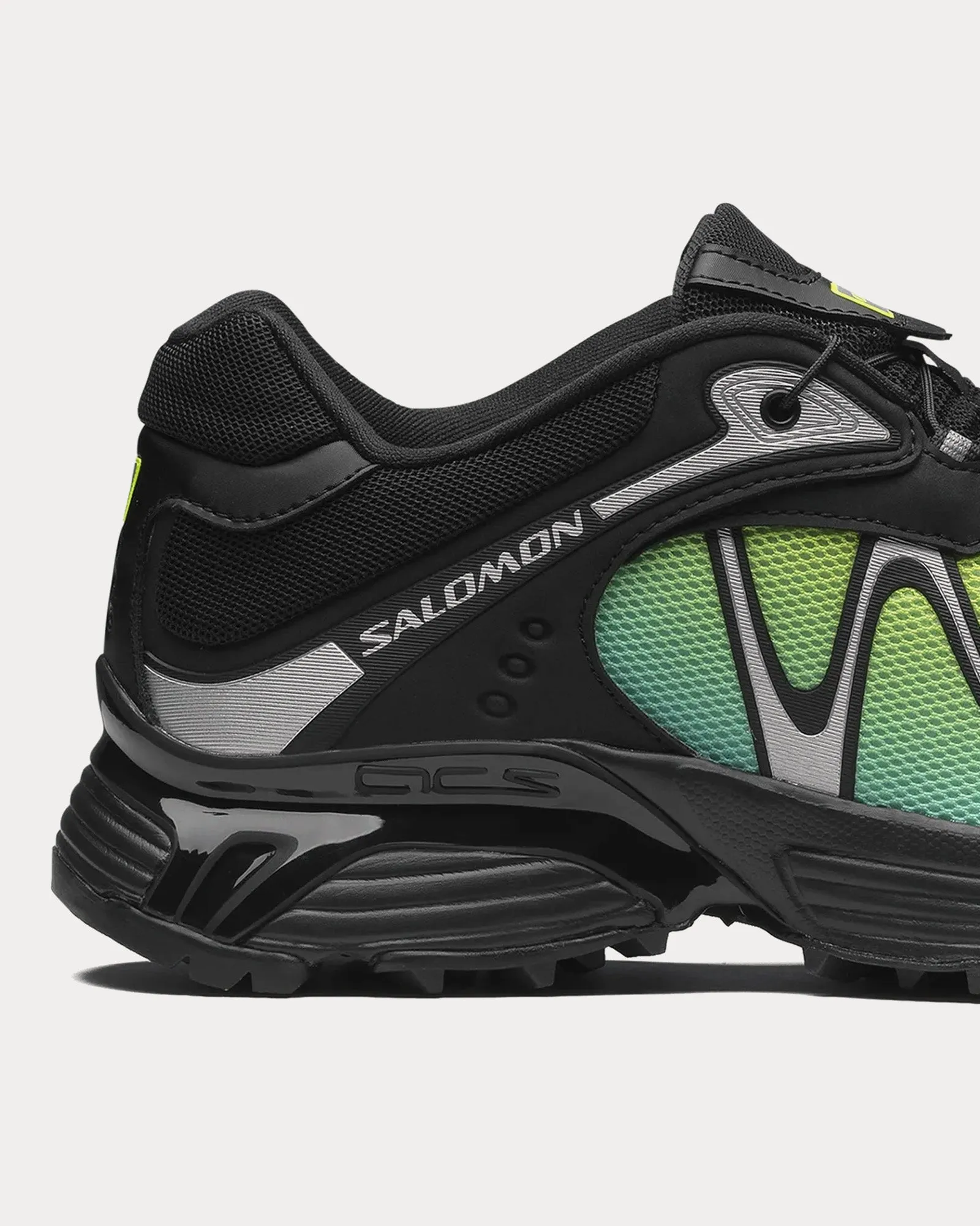 XT-Whisper Black / Iced Aqua / Ftw Silver Low Top Sneakers